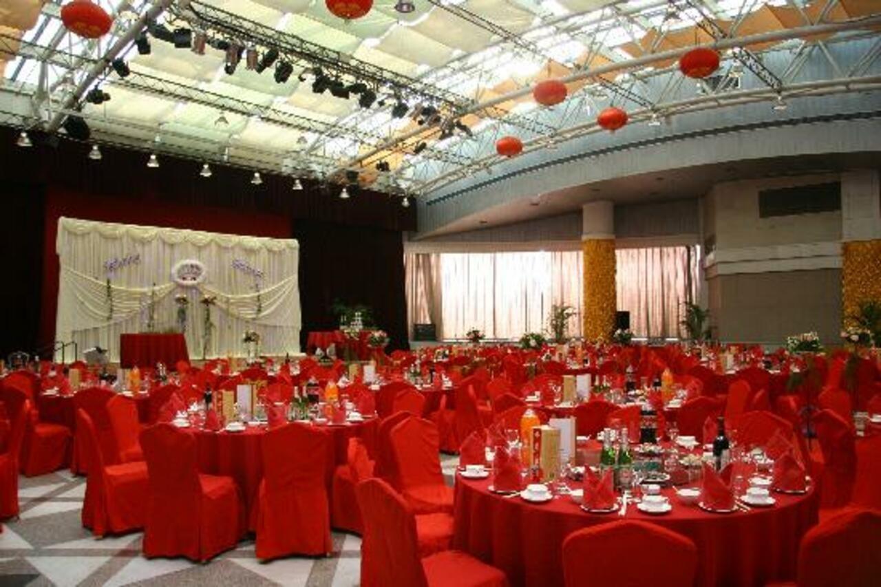 Beijing King Wing Hot Spring Hotel Exterior photo