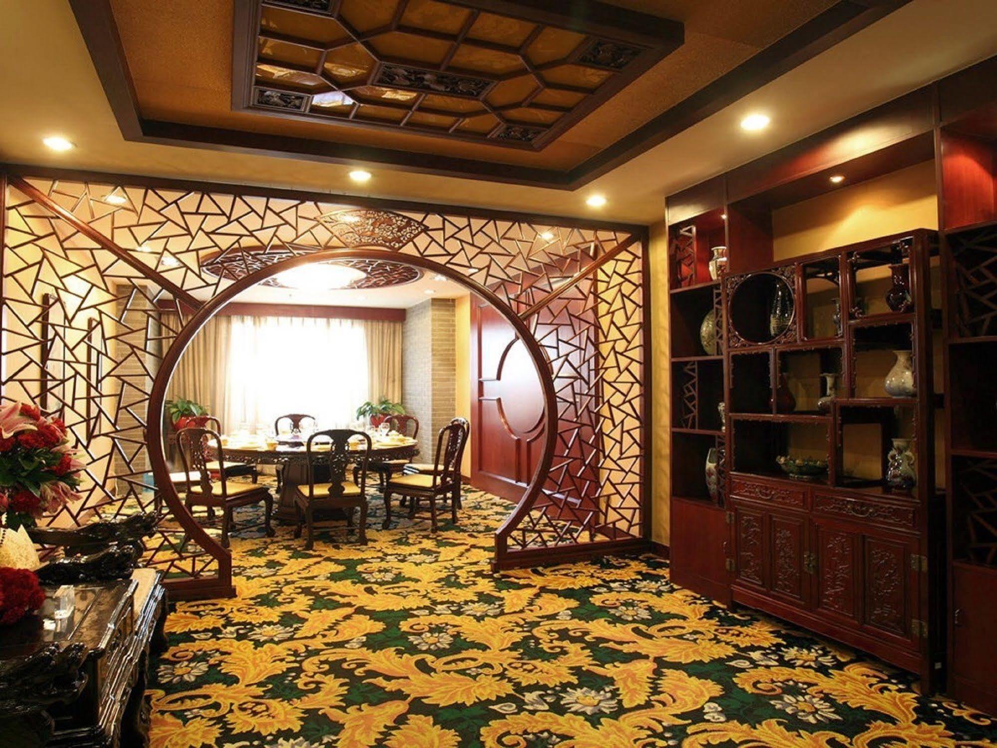 Beijing King Wing Hot Spring Hotel Exterior photo